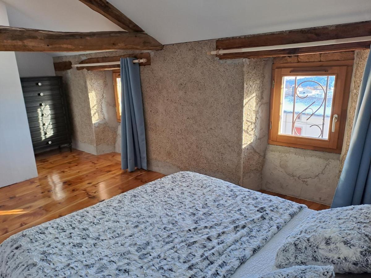 フォン・ロム Le Grenier Des Moineaux Bed & Breakfast エクステリア 写真