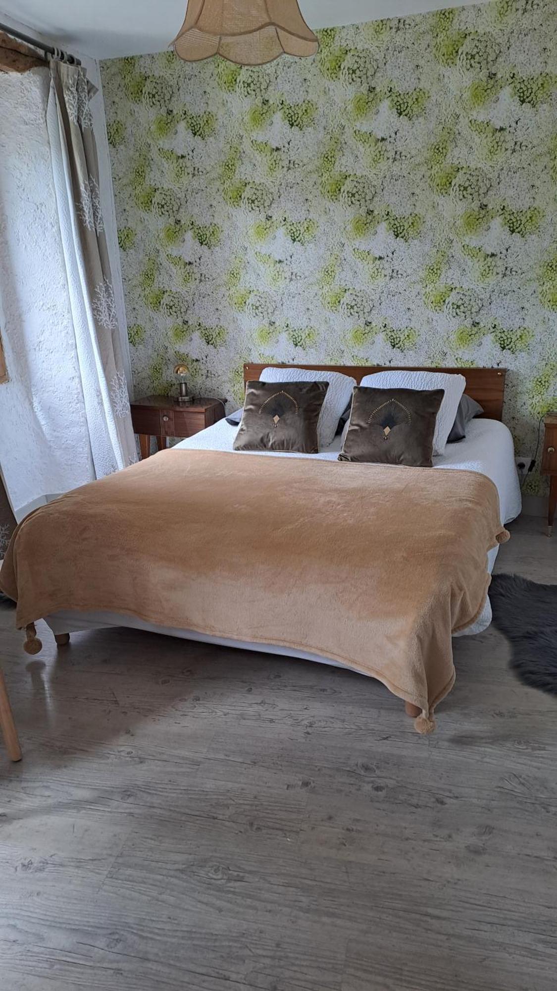 フォン・ロム Le Grenier Des Moineaux Bed & Breakfast エクステリア 写真