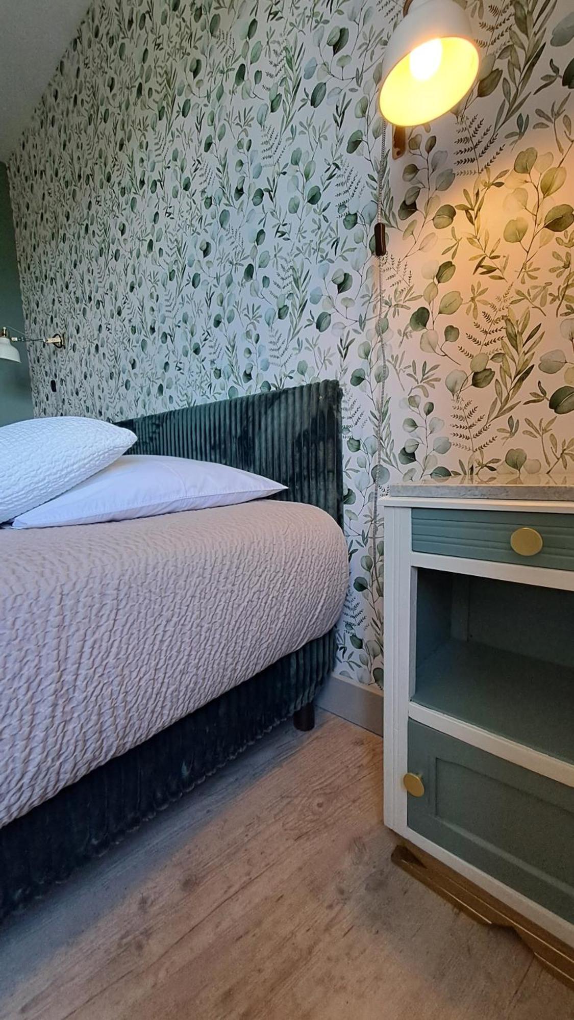 フォン・ロム Le Grenier Des Moineaux Bed & Breakfast 部屋 写真